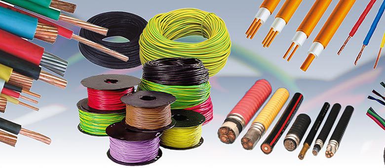 کابل AUX چیست و برای خریدش به چه نکاتی توجه کنیم؟