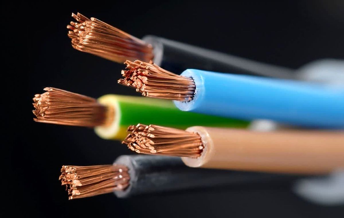 سیم و کابل کسری و ویژگی­های آن